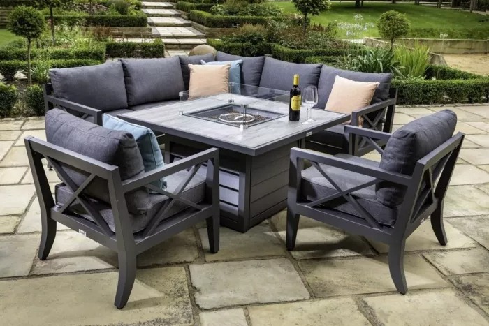 【Home&Garden】【BS】Hartman Sorrento Square Casual Dining Set With Gas Fire Pit & Lounge Chairs Corner Sofa set