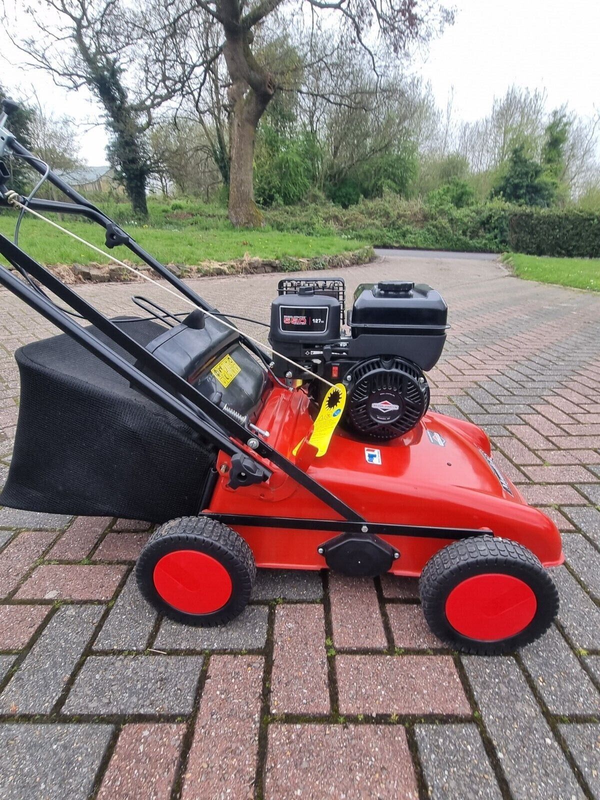 【Appliances】Petrol Lawn Scarifier, 550 Series 127cc Engine