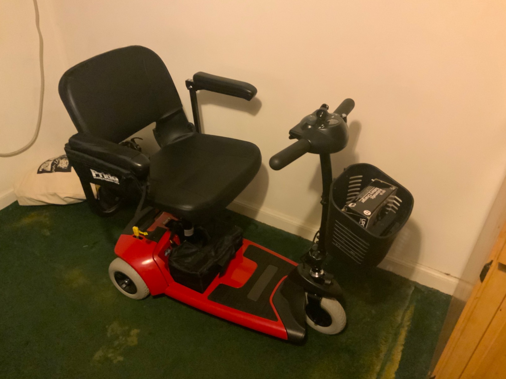 【Sports&Outdoors】Travel Pro Premium 3-Wheel Mobility Scooter by Pride